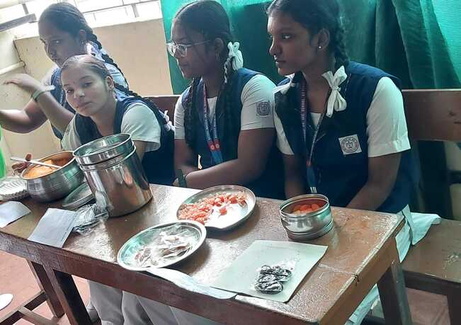 Food Fest 2025 – Students Presenting Dishes