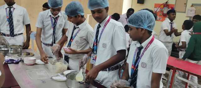 Food Fest 2025 – Students Working in Groups